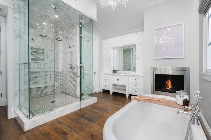 Modern Freestanding Tub